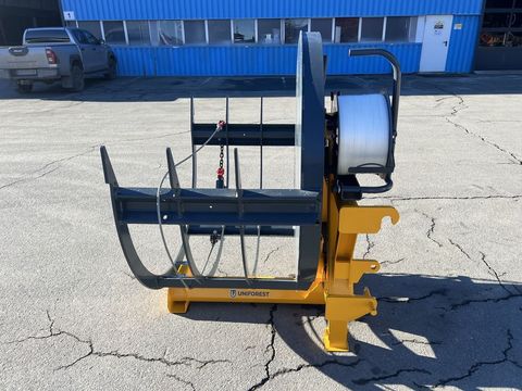 [3244-4058467-2.jpg]
