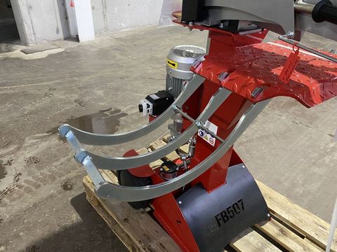 [3244-4231561-14.jpg]