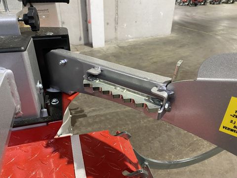 [3244-4231561-17.jpg]