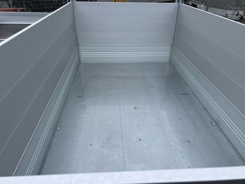 [3244-4291177-6.jpg]