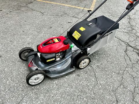 [3244-4409895-3.jpg]