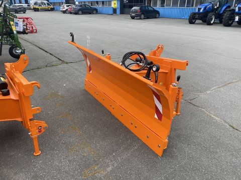 [3244-4703339-5.jpg]