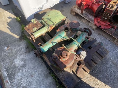 [3244-4703403-0.jpg]