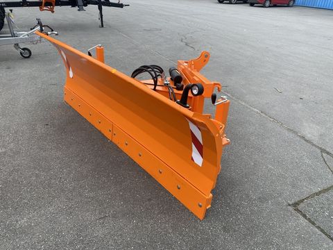 [3244-4739838-7.jpg]