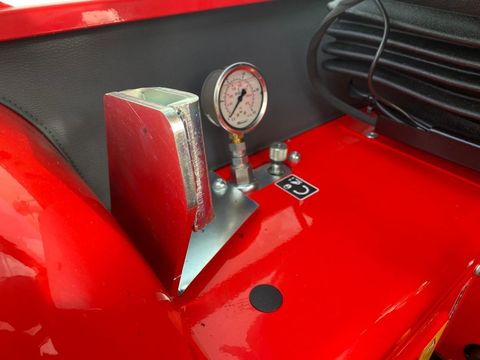 [3244-4788195-18.jpg]