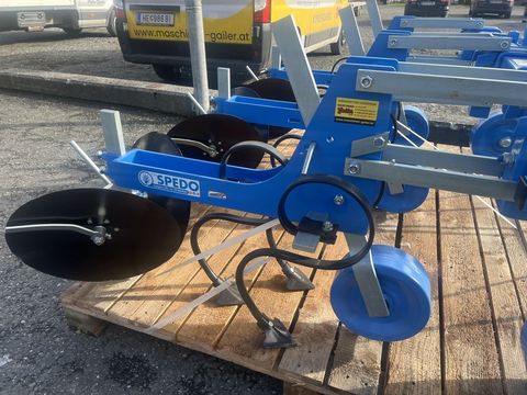 [3244-4794729-8.jpg]