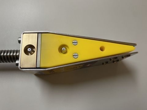 [3244-4832080-12.jpg]