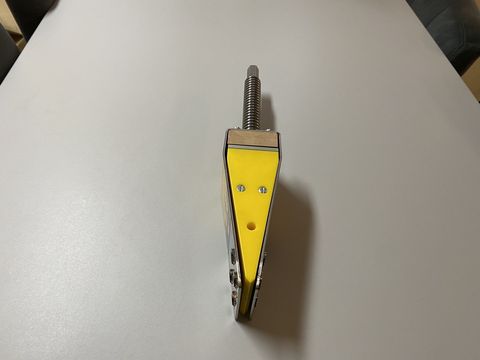 [3244-4832080-4.jpg]