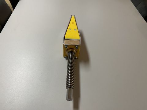 [3244-4832080-7.jpg]