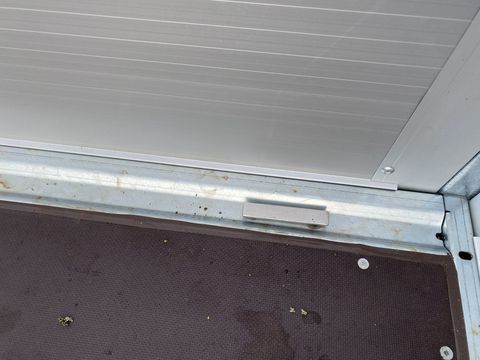 [3244-4919223-12.jpg]