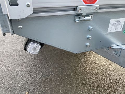 [3244-4919223-18.jpg]