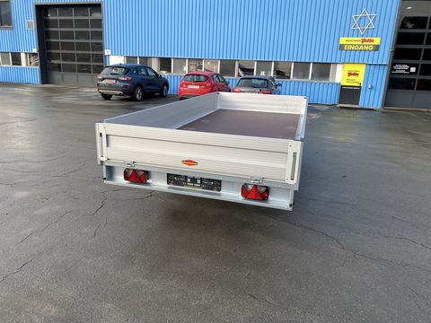 [3244-4919223-7.jpg]