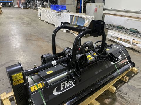 [3244-5279905-15.jpg]