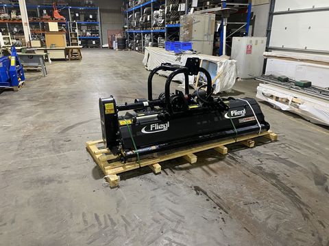 [3244-5279905-8.jpg]