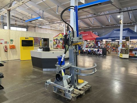 [3244-5301731-7.jpg]