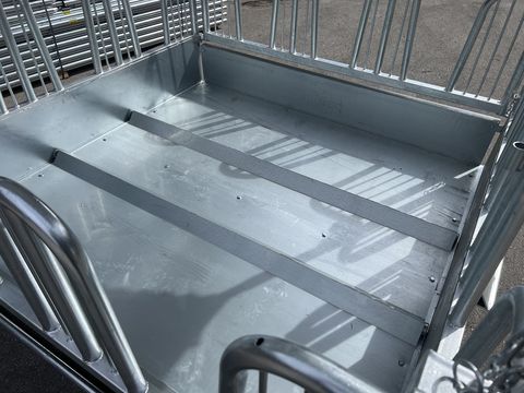 [3244-5431292-5.jpg]