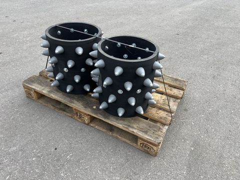 [3244-5490193-0.jpg]