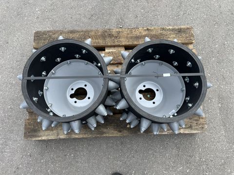 [3244-5490193-1.jpg]