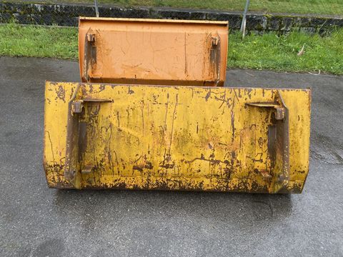 [3244-5563374-1.jpg]