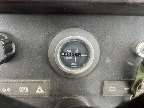 [3244-5563989-13.jpg]