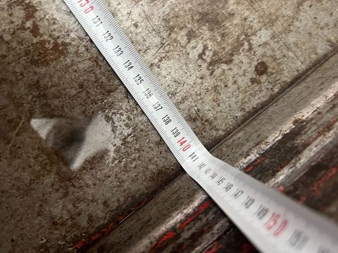 [3244-5563989-21.jpg]