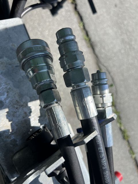 [3244-5667353-12.jpg]