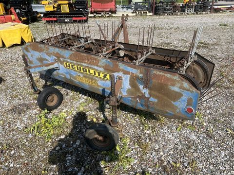 [3244-5766833-3.jpg]