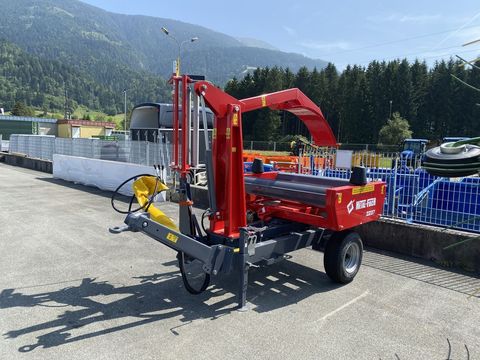 [3244-5795548-0.jpg]