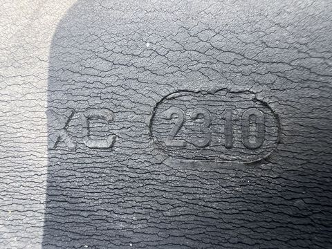 [3244-5871276-2.jpg]