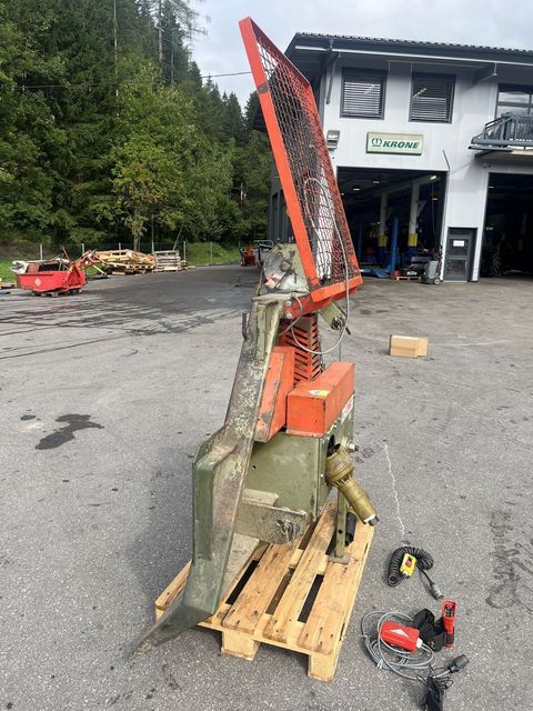 [3244-6010317-5.jpg]