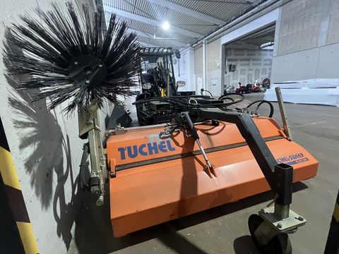 [3244-6262033-6.jpg]