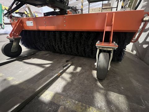 [3244-6262033-9.jpg]