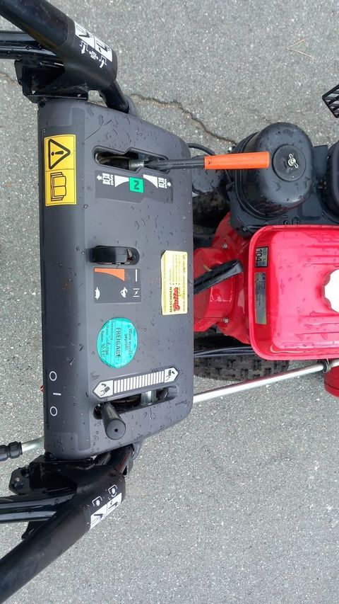 [3244-6333794-3.jpg]