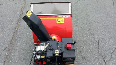 [3244-6333802-3.jpg]