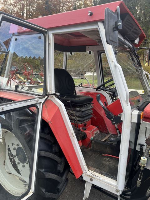 [3244-6376677-11.jpg]