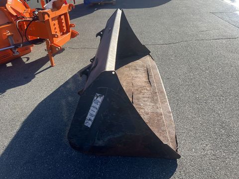 [3244-6381564-1.jpg]