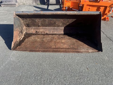 [3244-6381564-3.jpg]