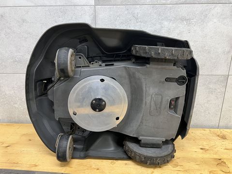 [3244-6386442-6.jpg]