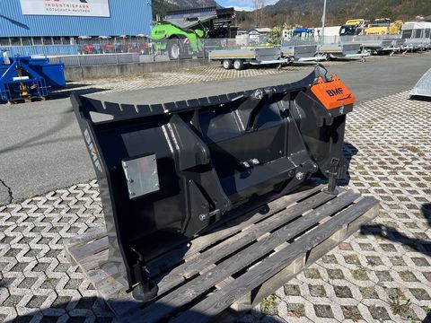 [3244-6395382-2.jpg]