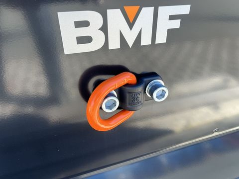 [3244-6395382-7.jpg]