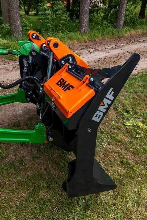 [3244-6395385-13.jpg]