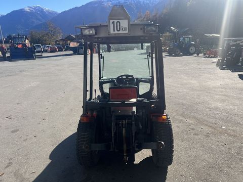 [3244-6403181-6.jpg]