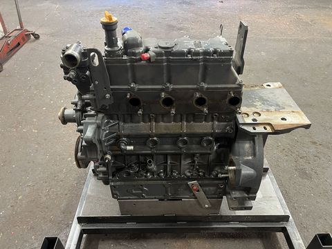 [3244-6409982-5.jpg]