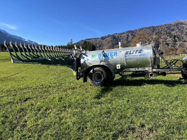 [3244-6409991-0_1.jpg]