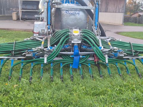 [3244-6409991-22.jpg]