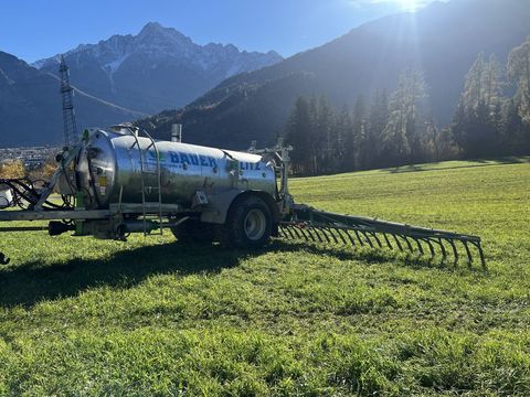 [3244-6409991-7.jpg]