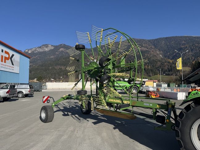 [3244-6440598-0_1.jpg]