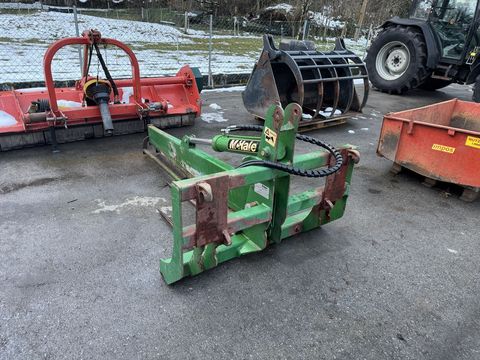 [3244-6478655-0.jpg]