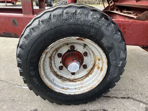 [3244-6538345-8.jpg]