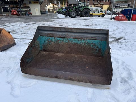 [3244-6618937-5.jpg]